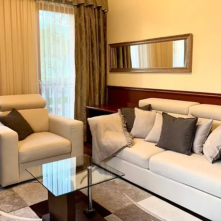 Apartman A01 Sétány-silverine Apartmanház-őrzött Parkolóval *